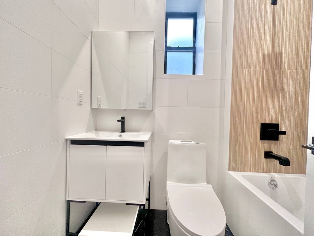 1330 St Johns Place - Photo 8