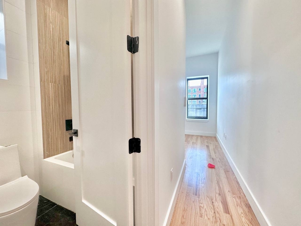 1330 St Johns Place - Photo 2