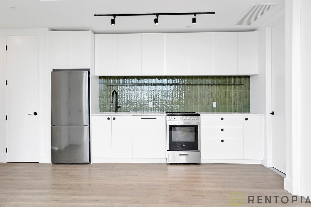 60 Cedar Street - Photo 8