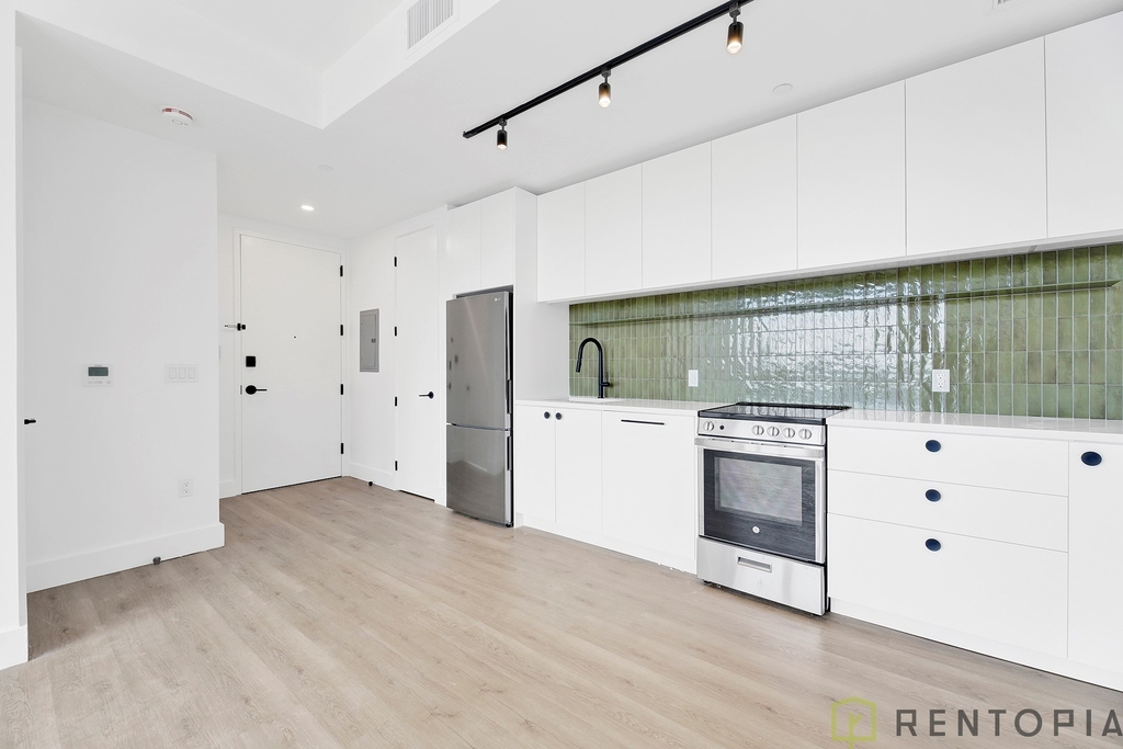 60 Cedar Street - Photo 0