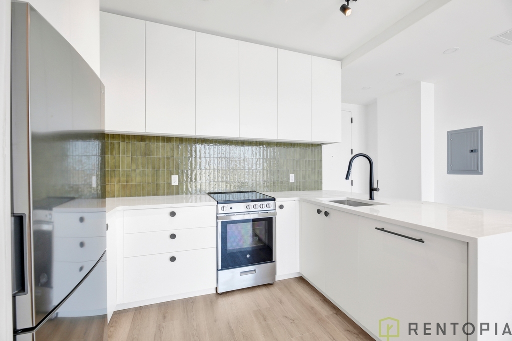 60 Cedar Street - Photo 0