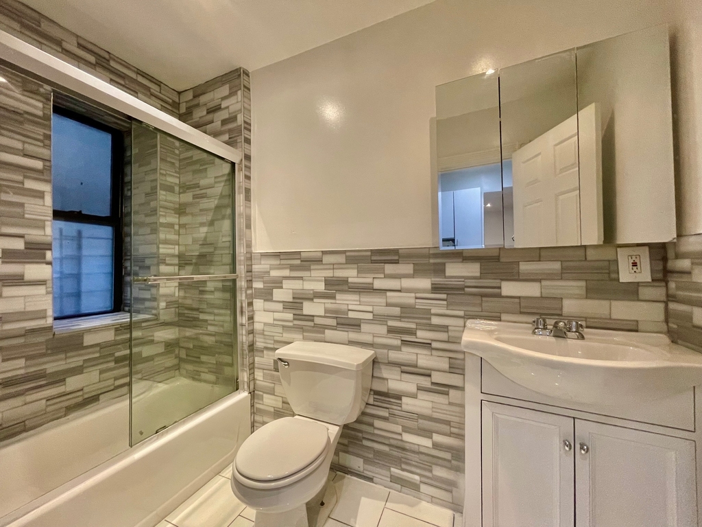 523 West 135th Street - Photo 10