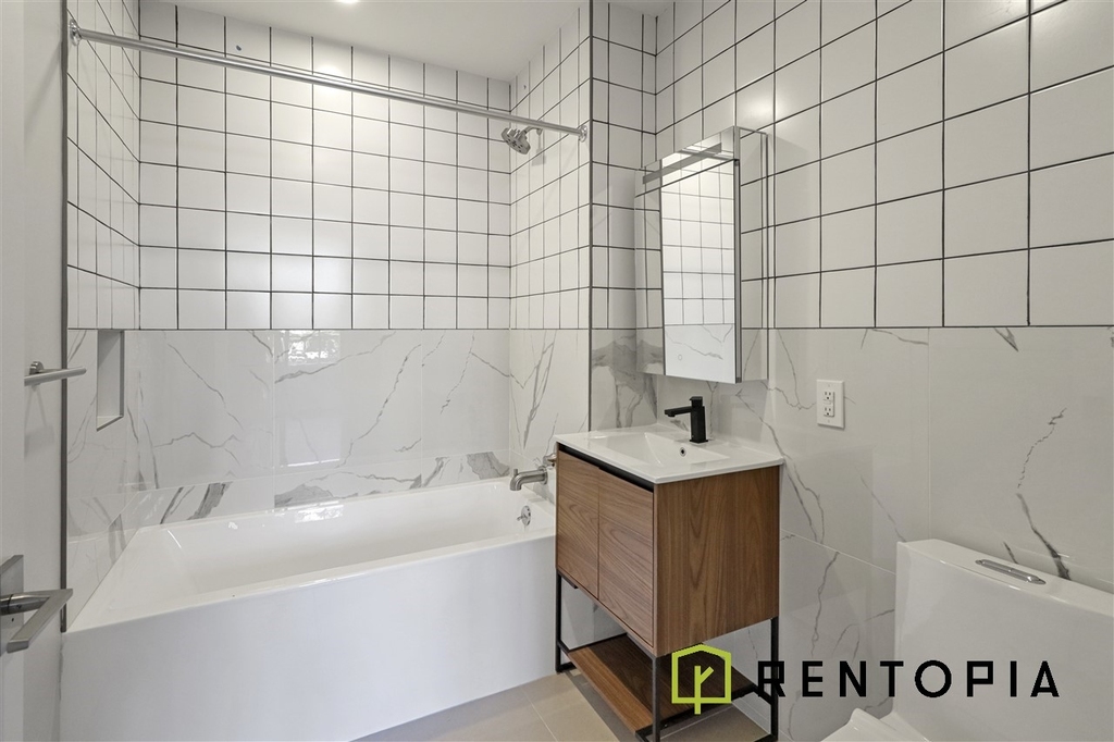 251 Front Street - Photo 9