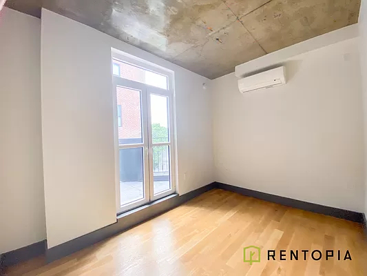 340 Evergreen Avenue - Photo 7