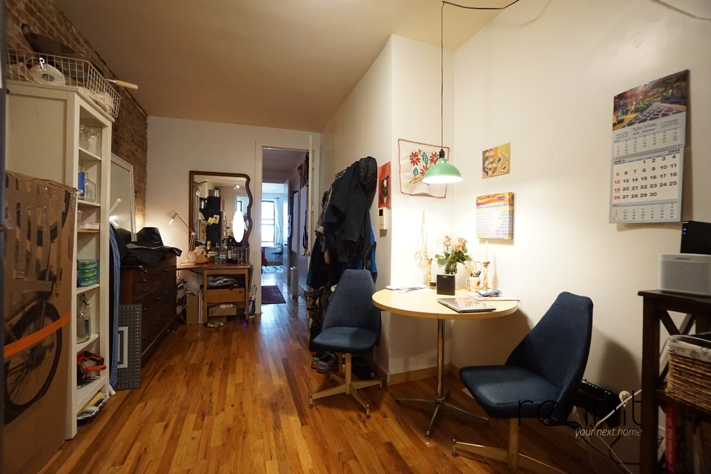420 Melrose Street - Photo 9