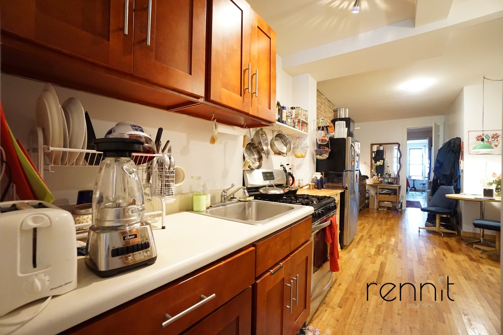 420 Melrose Street - Photo 1