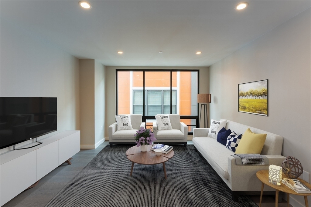 244 Hanover St. - Photo 1