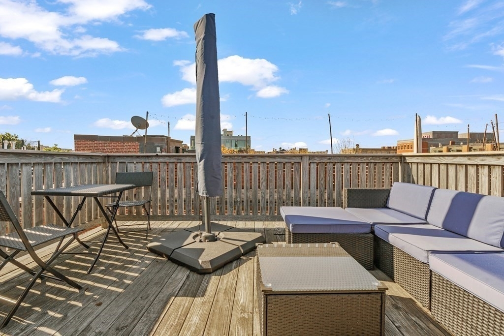 1690 Washington Street - Photo 16
