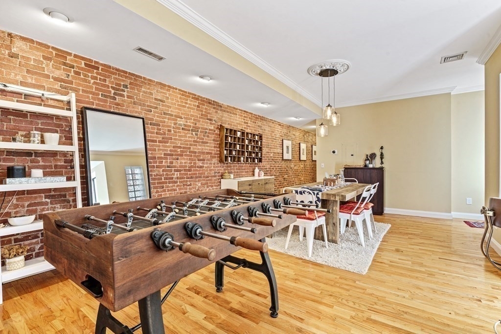 1690 Washington Street - Photo 5