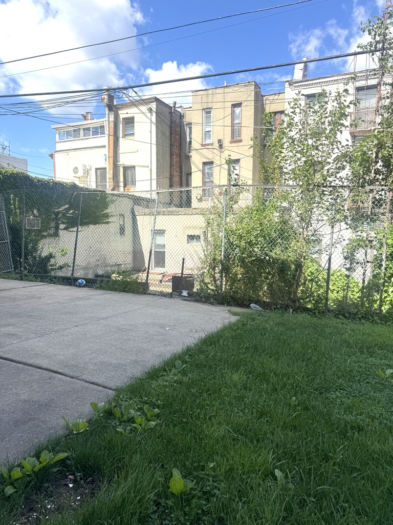40-11 21st Avenue - Photo 10