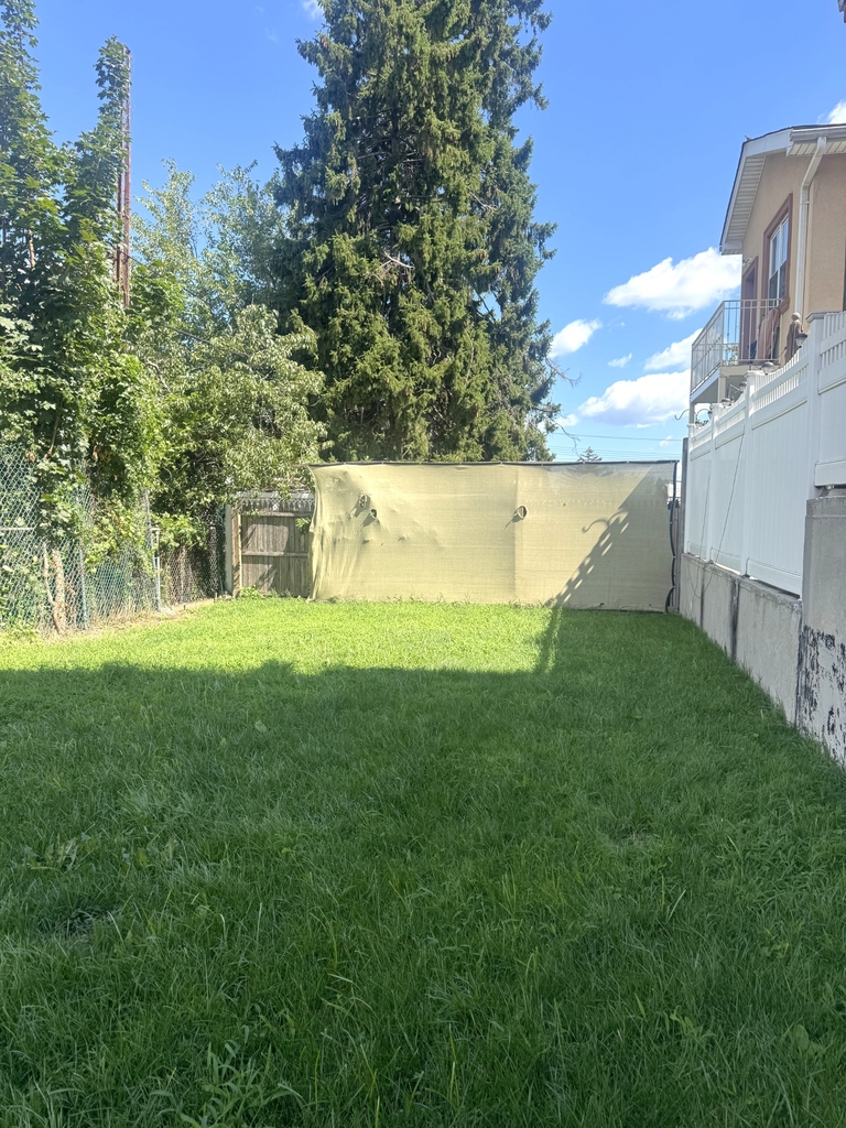 40-11 21st Avenue - Photo 9