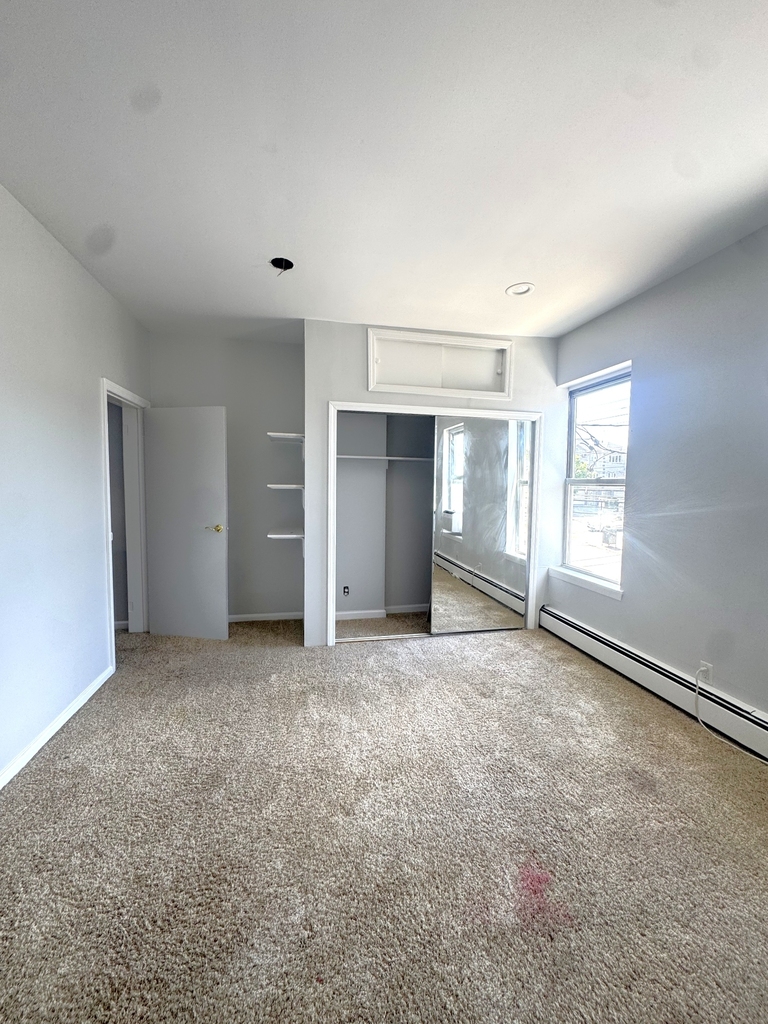 40-11 21st Avenue - Photo 7