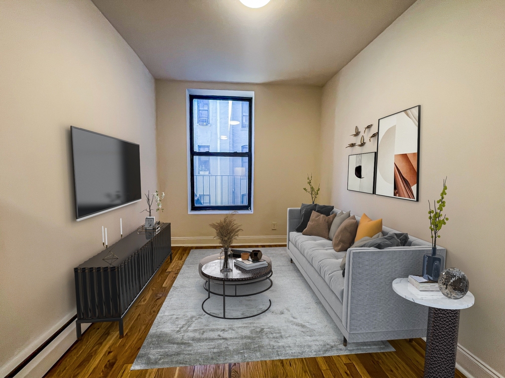 386 Manhattan Avenue - Photo 0