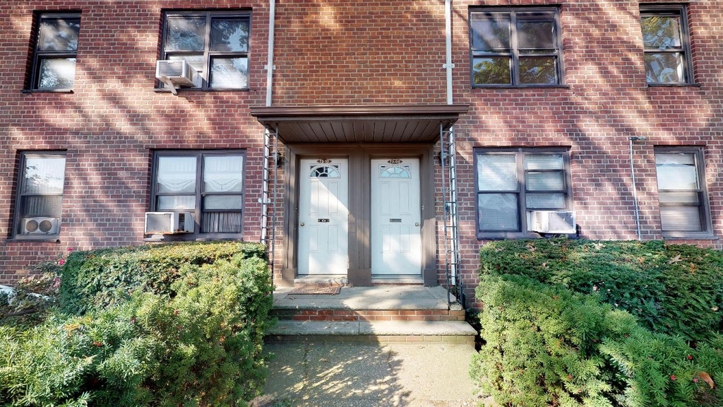 73-08 Woodhaven Blvd - Photo 0