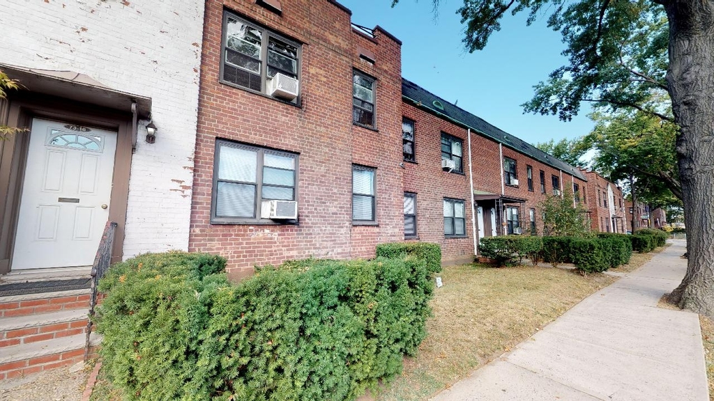73-08 Woodhaven Blvd - Photo 14