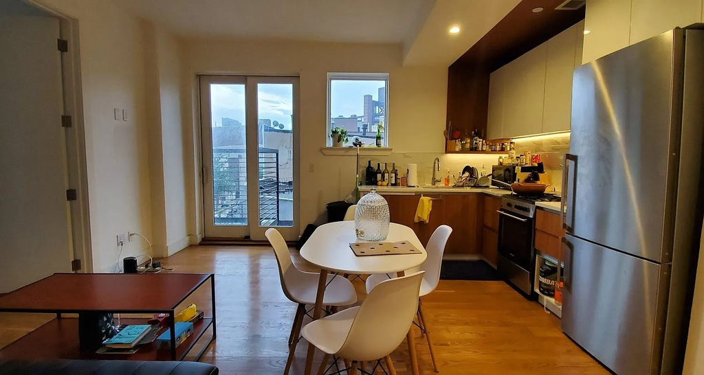 810 Flushing Avenue - Photo 1