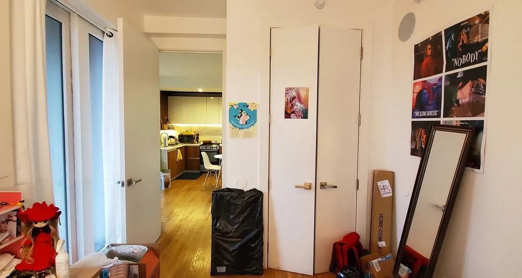 810 Flushing Avenue - Photo 9