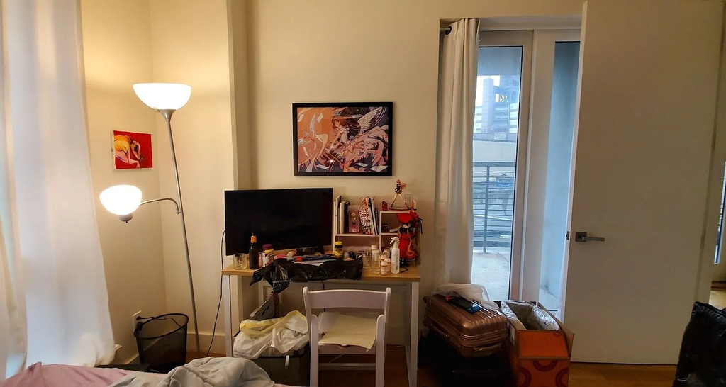 810 Flushing Avenue - Photo 6