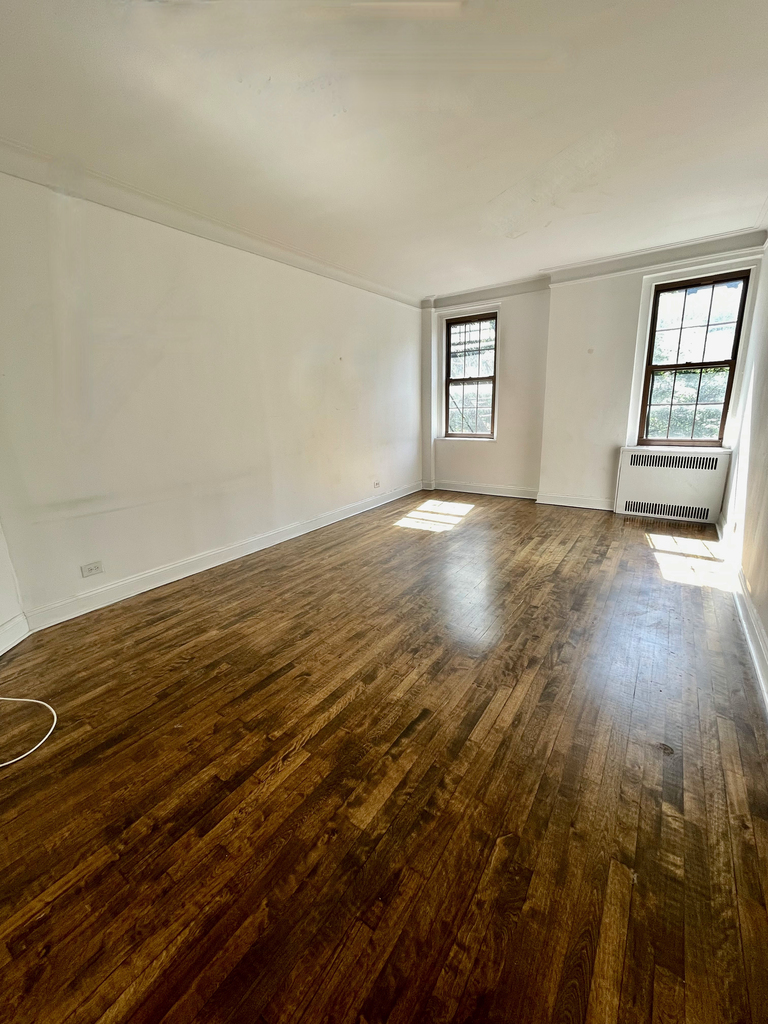 150 Remsen Street - Photo 1