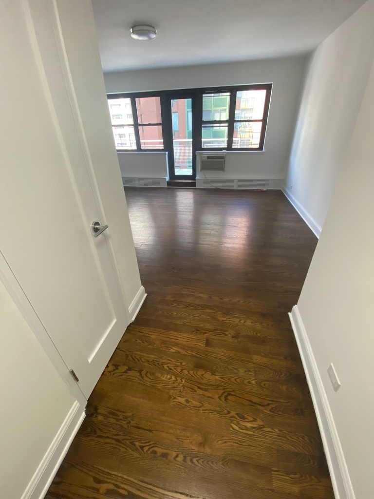 East 69th Street - Photo 0