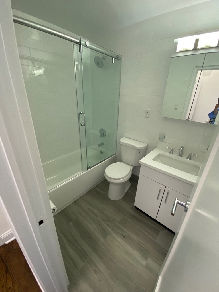 East 69th Street - Photo 6