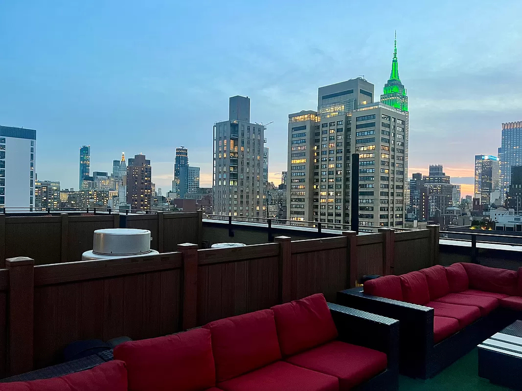 222 East 39th Street - Photo 7