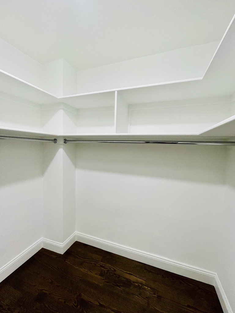 400 East 89th Street, 7J - Photo 5