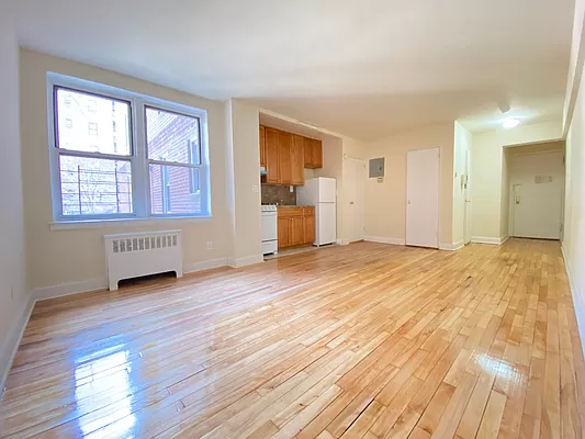 85-5 35th Avenue - Photo 1