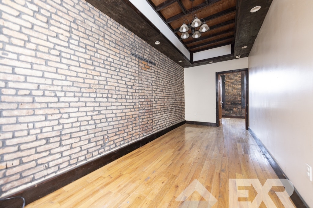 930 Hart Street - Photo 6
