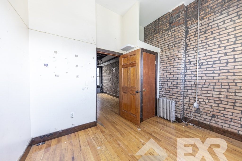 930 Hart Street - Photo 7