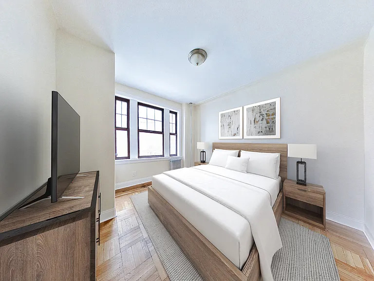 West 11th Street/7 th ave - Photo 3