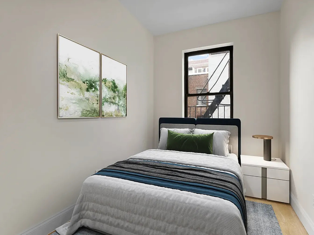 West 11th Street/7 th ave - Photo 4