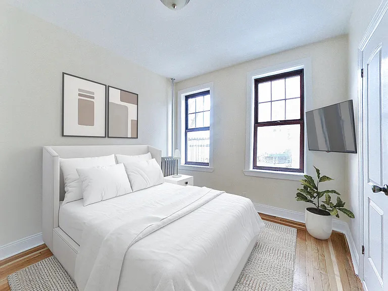 West 11th Street/7 th ave - Photo 4