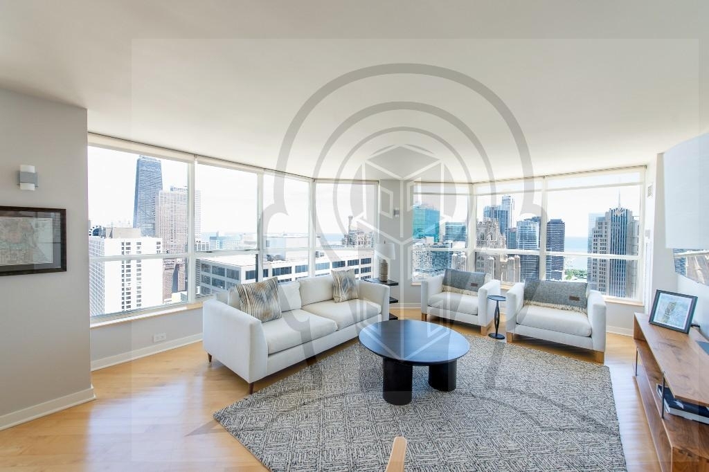 405 North Wabash Avenue - Photo 1