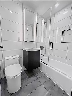 214 East 83rd Street - Photo 5