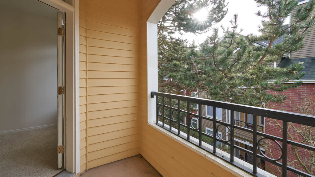 16340 N.e. 83rd Street - Photo 12