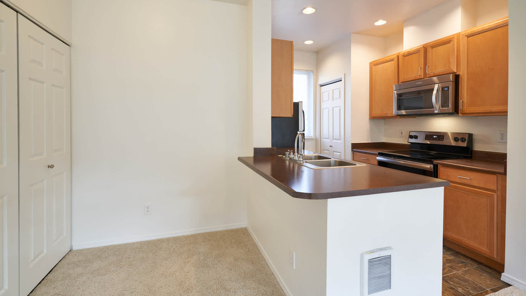 16340 N.e. 83rd Street - Photo 4