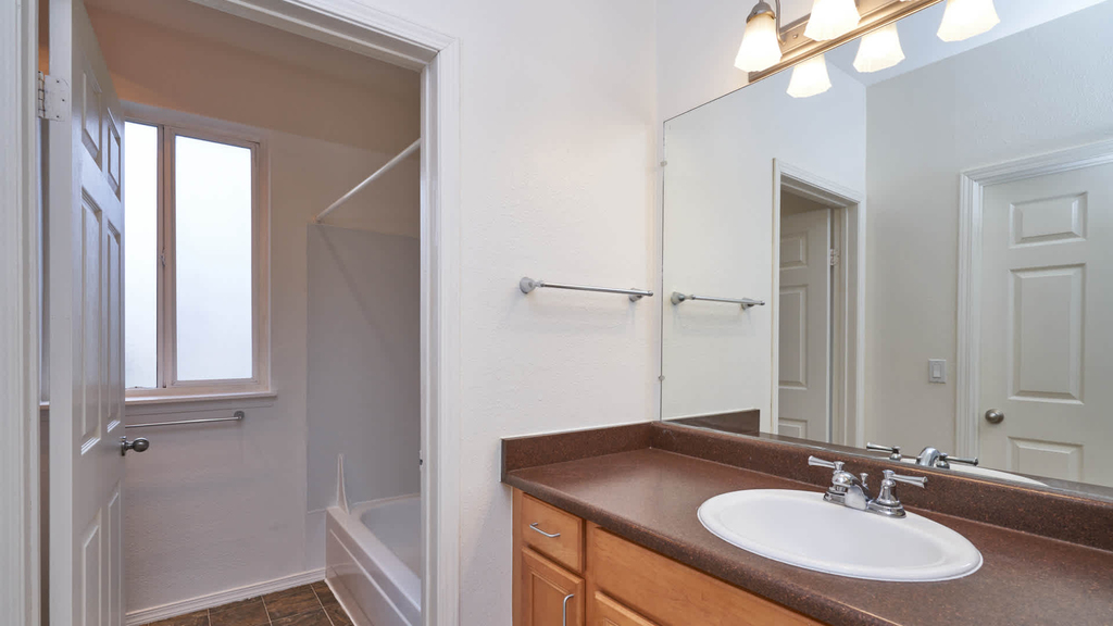 16340 N.e. 83rd Street - Photo 14