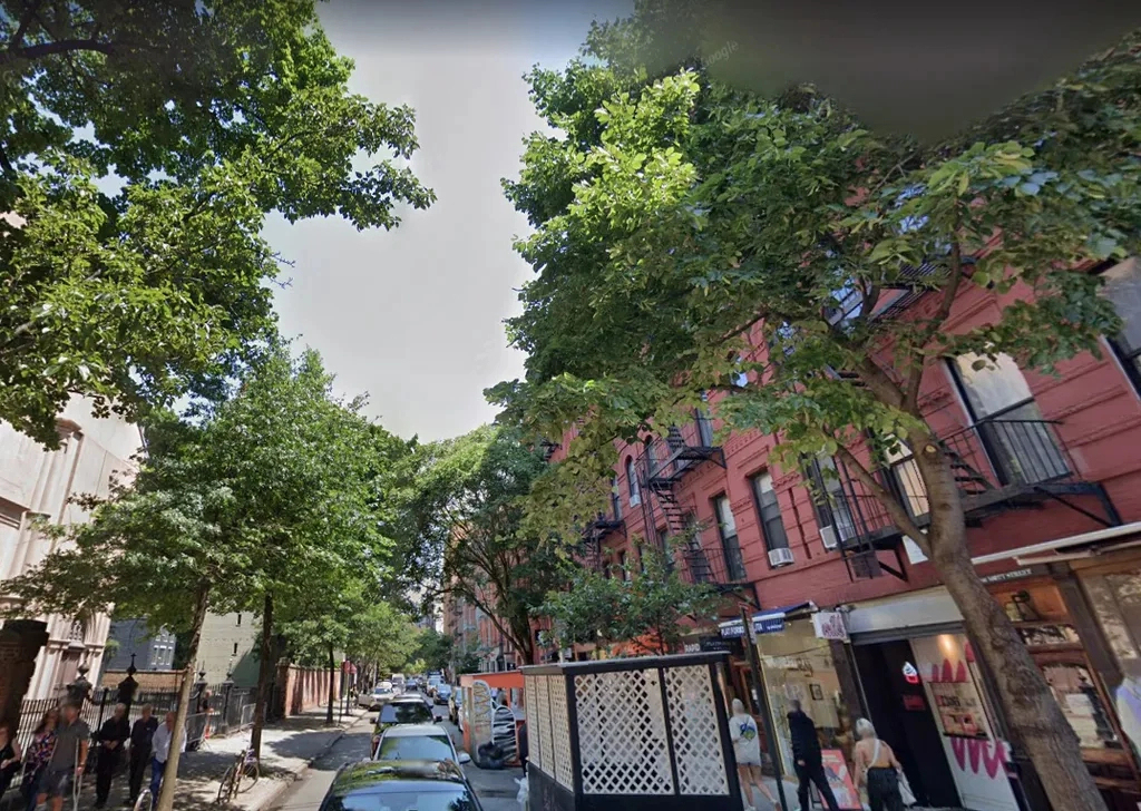 307 Mott Street - Photo 10