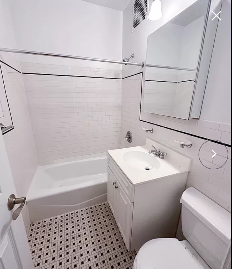 152 East 84th Street - Photo 4