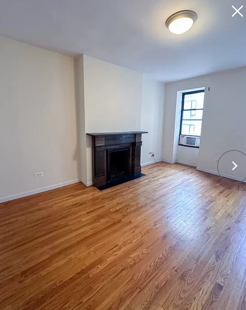 152 East 84th Street - Photo 1