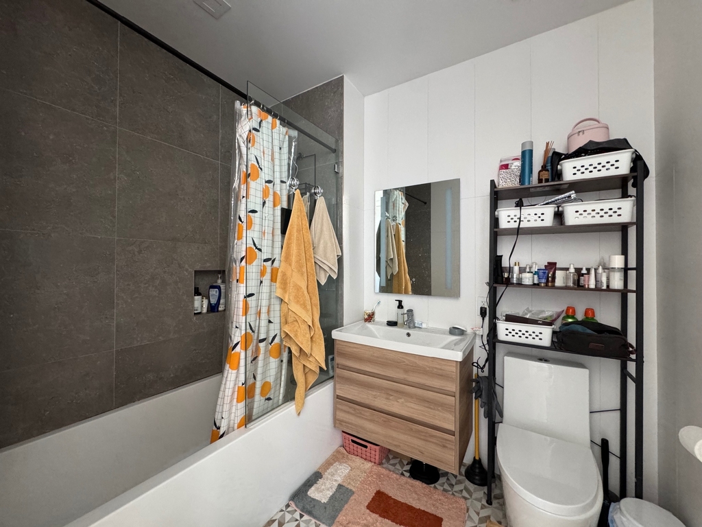 584 4th Avenue - Photo 4