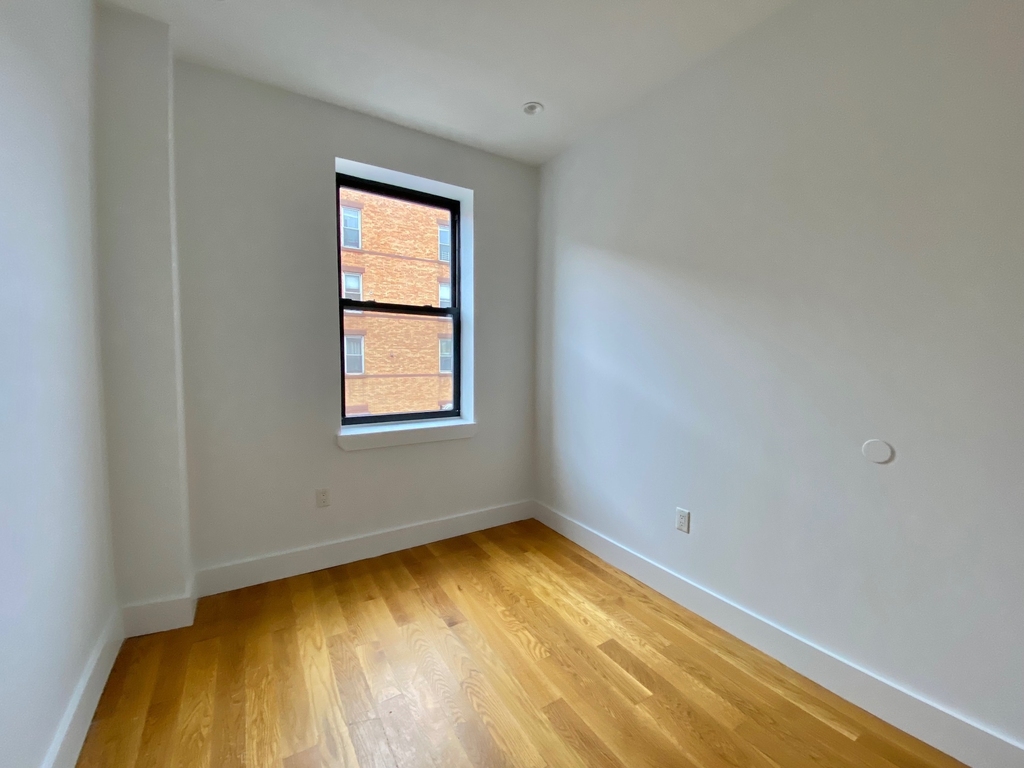 724 5th Avenue - Photo 6