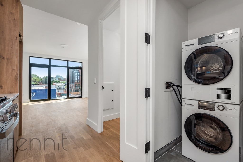 580 Classon Avenue - Photo 5