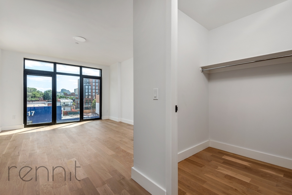 580 Classon Avenue - Photo 2