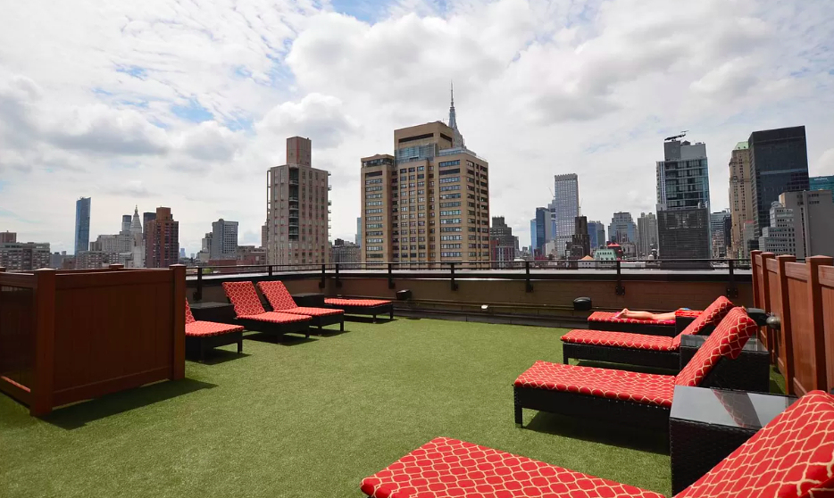 East 39th Street - Photo 9