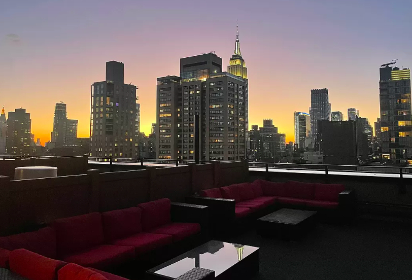 East 39th Street - Photo 13