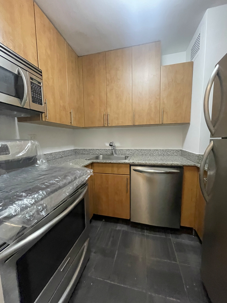 East 34th Street - Photo 1
