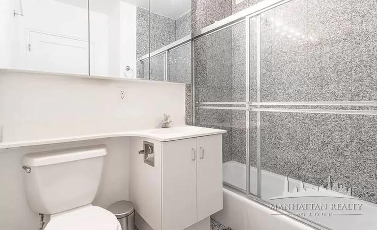 East 37th Street - Photo 8