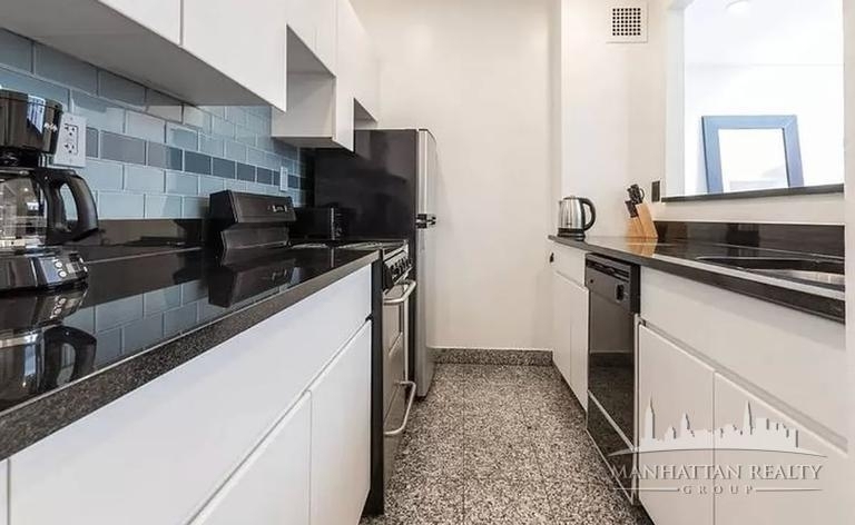 East 37th Street - Photo 6
